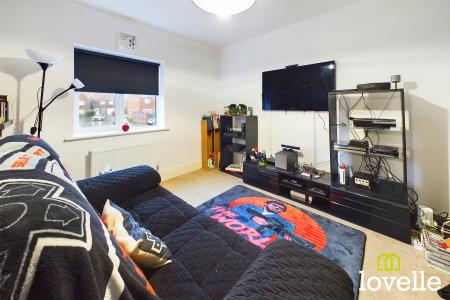 5 bedroom Detached house for sale in Bromby Close, Cottingham, East Riding of Yorkshire, HU16