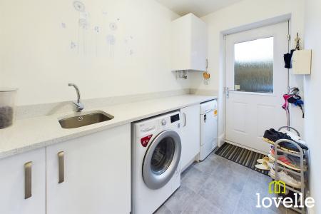 5 bedroom Detached house for sale in Bromby Close, Cottingham, East Riding of Yorkshire, HU16