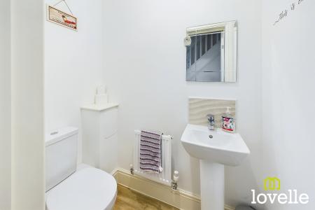 5 bedroom Detached house for sale in Bromby Close, Cottingham, East Riding of Yorkshire, HU16