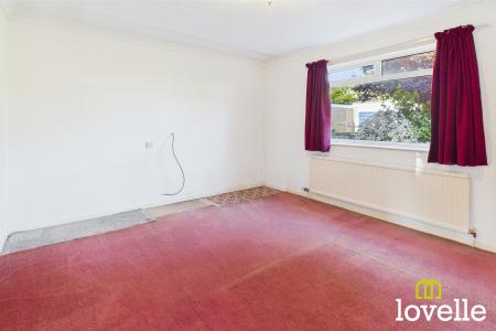 2 bedroom Detached bungalow for sale in Allanson Drive, Cottingham, East Riding of Yorkshire, HU16