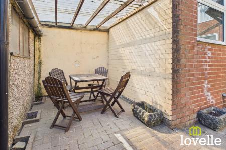 2 bedroom Terraced House for sale in Finkle Street, Cottingham, East Riding of Yorkshire, HU16