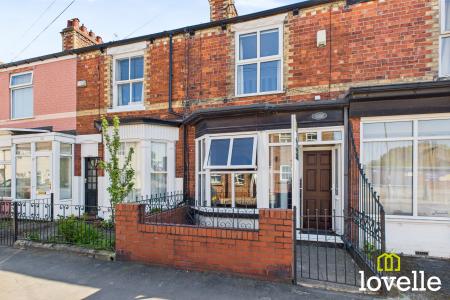 2 bedroom Terraced House for sale in Finkle Street, Cottingham, East Riding of Yorkshire, HU16