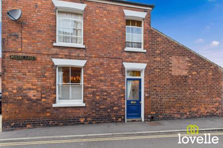 4 bedroom Detached house for sale in High Street, Barton upon Humber, North Lincolnshire, DN18