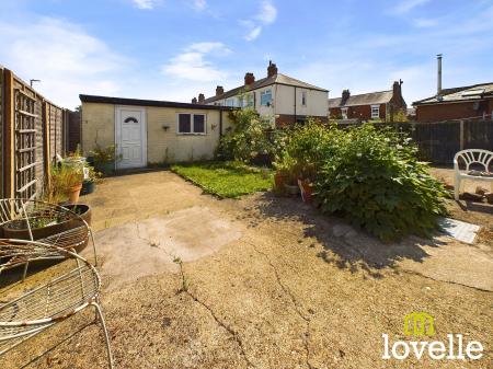 2 bedroom End of terrace house for sale in Holme Church Lane, Beverley, East Riding of Yorkshire, HU17