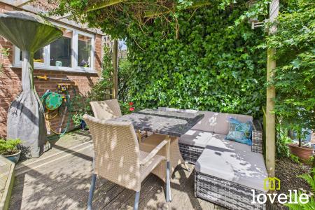 4 bedroom Detached house for sale in Manor Garth, Skidby, East Riding of Yorkshire, HU16