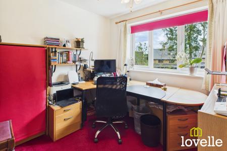 4 bedroom Detached house for sale in Manor Garth, Skidby, East Riding of Yorkshire, HU16