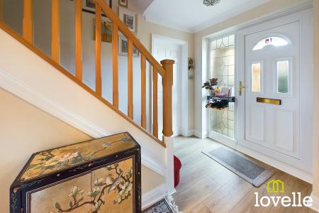 4 bedroom Detached house for sale in Manor Garth, Skidby, East Riding of Yorkshire, HU16