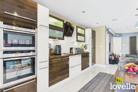 3 bedroom Terraced House for sale in Marlborough Avenue, Kingston upon Hull, HU5