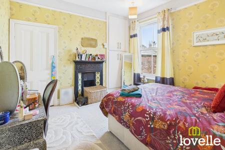 3 bedroom Terraced House for sale in Marlborough Avenue, Kingston upon Hull, HU5