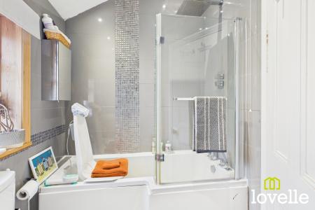 3 bedroom Terraced House for sale in Marlborough Avenue, Kingston upon Hull, HU5