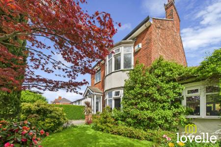 3 bedroom Detached house for sale in Millhouse Woods Lane, Cottingham, East Riding of Yorkshire, HU16