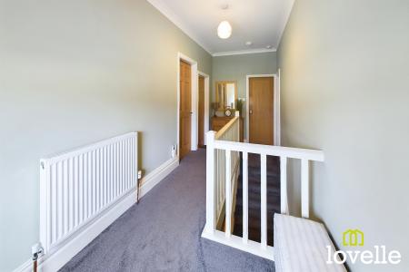 4 bedroom End of terrace house for sale in New Village Road, Cottingham, East Riding of Yorkshire, HU16
