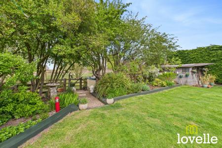 4 bedroom Detached house for sale in Orchard Croft, Cottingham, East Riding of Yorkshire, HU16