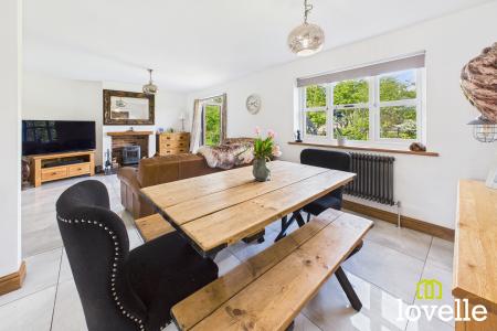 4 bedroom Detached house for sale in Orchard Croft, Cottingham, East Riding of Yorkshire, HU16