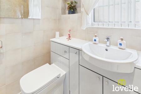 2 bedroom Detached bungalow for sale in Potterdale Drive, Little Weighton, East Riding of Yorkshire, HU20