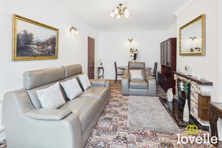 2 bedroom Detached bungalow for sale in Potterdale Drive, Little Weighton, East Riding of Yorkshire, HU20