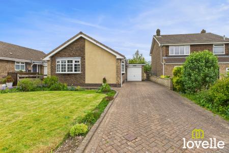 Potterdale Drive, Little Weighton, East Riding of Yorkshire, HU20