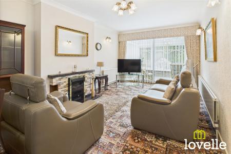 2 bedroom Detached bungalow for sale in Potterdale Drive, Little Weighton, East Riding of Yorkshire, HU20