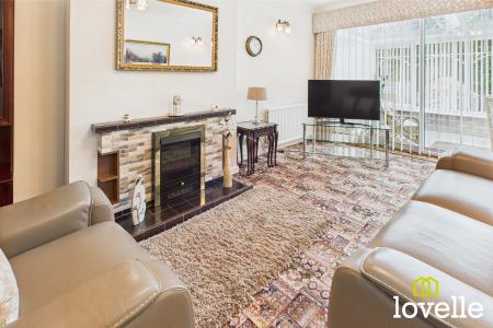 2 bedroom Detached bungalow for sale in Potterdale Drive, Little Weighton, East Riding of Yorkshire, HU20