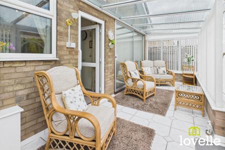 2 bedroom Detached bungalow for sale in Potterdale Drive, Little Weighton, East Riding of Yorkshire, HU20