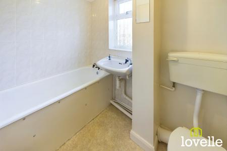 1 bedroom Flat for sale in Wilburn Court, Cottingham, East Riding of Yorkshire, HU16