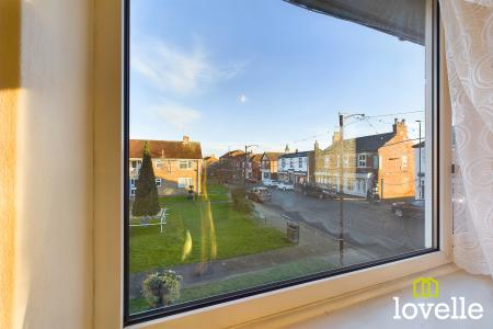 1 bedroom Flat for sale in Wilburn Court, Cottingham, East Riding of Yorkshire, HU16