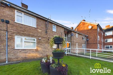 1 bedroom Flat for sale in Wilburn Court, Cottingham, East Riding of Yorkshire, HU16