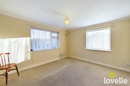 1 bedroom Flat for sale in Wilburn Court, Cottingham, East Riding of Yorkshire, HU16