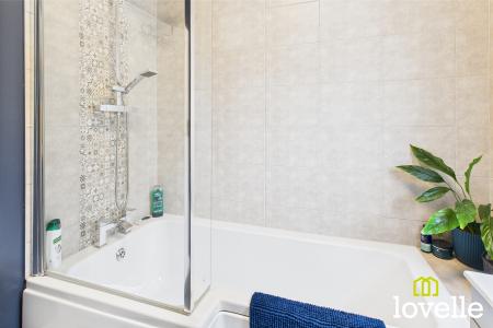 3 bedroom End of terrace house for sale in Park Lane, Cottingham, East Riding of Yorkshire, HU16