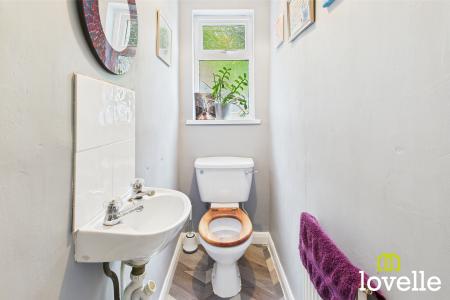 3 bedroom End of terrace house for sale in Park Lane, Cottingham, East Riding of Yorkshire, HU16