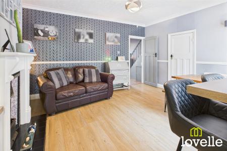 3 bedroom End of terrace house for sale in Park Lane, Cottingham, East Riding of Yorkshire, HU16