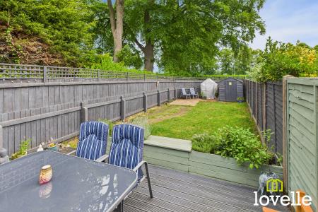 3 bedroom End of terrace house for sale in Park Lane, Cottingham, East Riding of Yorkshire, HU16