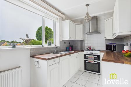 2 bedroom Terraced House for sale in Thwaite Street, Cottingham, East Riding of Yorkshire, HU16