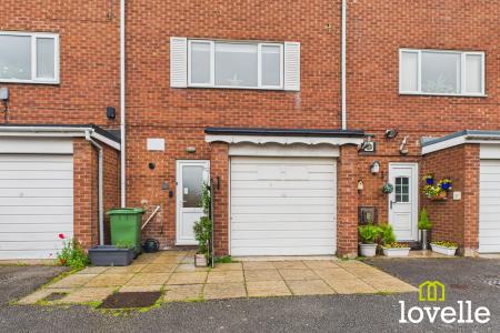 2 bedroom Terraced House for sale in Thwaite Street, Cottingham, East Riding of Yorkshire, HU16