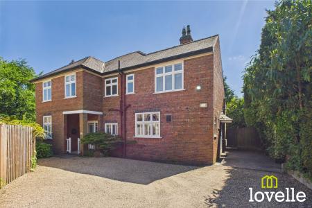 5 bedroom Detached house for sale in Newgate Street, Cottingham, East Riding of Yorkshire, HU16