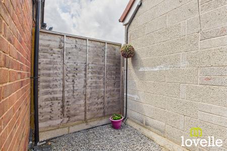 2 bedroom Terraced House for sale in Wainfleet Avenue, Cottingham, East Riding of Yorkshire, HU16