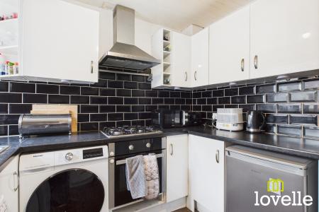 2 bedroom Terraced House for sale in Wainfleet Avenue, Cottingham, East Riding of Yorkshire, HU16
