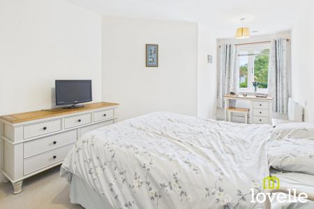 1 bedroom Flat for sale in Springs Court, Field Close, Cottingham, East Riding of Yorkshire, HU16