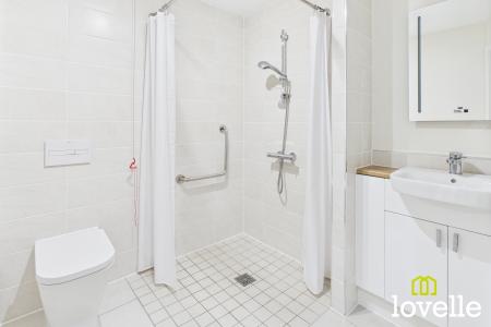 1 bedroom Flat for sale in Springs Court, Field Close, Cottingham, East Riding of Yorkshire, HU16