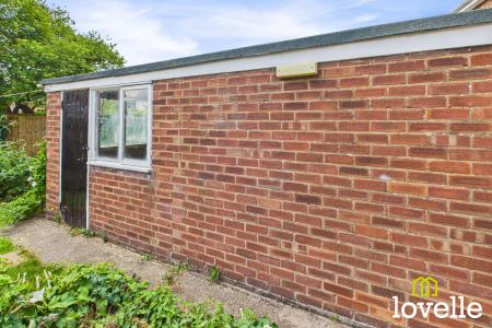 3 bedroom Semi-detached house for sale in Vine Close, Cottingham, East Riding of Yorkshire, HU16