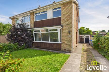 3 bedroom Semi-detached house for sale in Vine Close, Cottingham, East Riding of Yorkshire, HU16