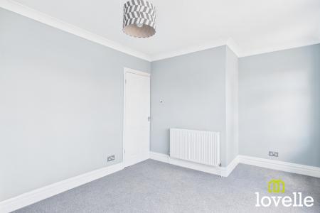 3 bedroom End of terrace house for sale in Endike Lane, Kingston upon Hull, HU6