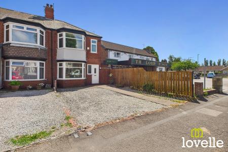 3 bedroom End of terrace house for sale in Endike Lane, Kingston upon Hull, HU6