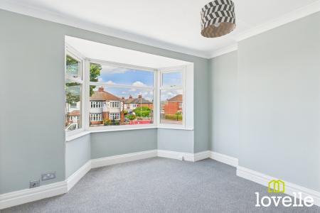 3 bedroom End of terrace house for sale in Endike Lane, Kingston upon Hull, HU6