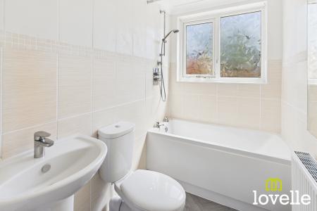 3 bedroom End of terrace house for sale in Endike Lane, Kingston upon Hull, HU6