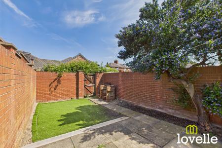 2 bedroom Terraced House for sale in Edward Street, Hessle, East Riding of Yorkshire, HU13