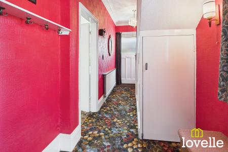 3 bedroom Semi-detached house for sale in Swanland Road, Hessle, East Riding of Yorkshire, HU13