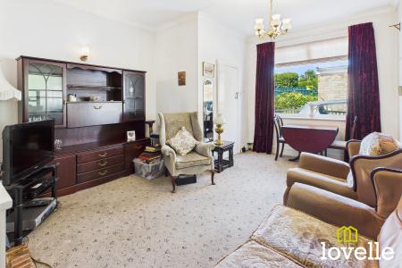 3 bedroom Semi-detached house for sale in Swanland Road, Hessle, East Riding of Yorkshire, HU13