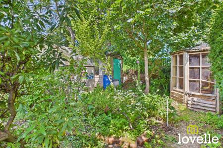 3 bedroom Semi-detached house for sale in Swanland Road, Hessle, East Riding of Yorkshire, HU13