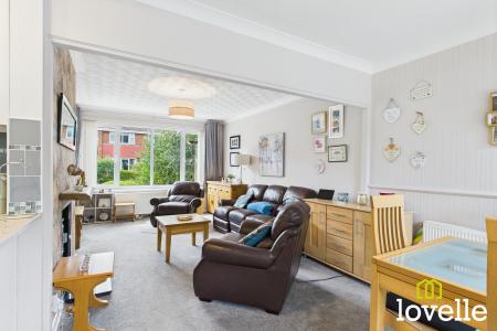 3 bedroom Semi-detached house for sale in Beechdale, Cottingham, East Riding of Yorkshire, HU16